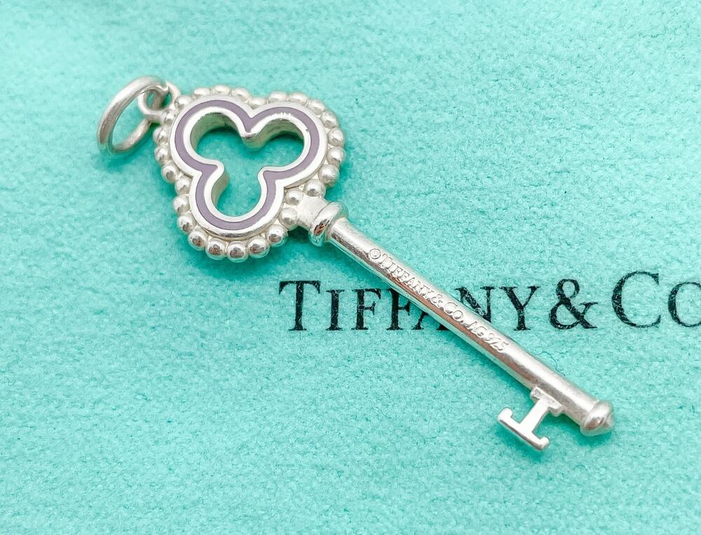 Tiffany & Co. Purple Enamel Trefoil Key Pendant Sterling Silver Rare w/ Pouch